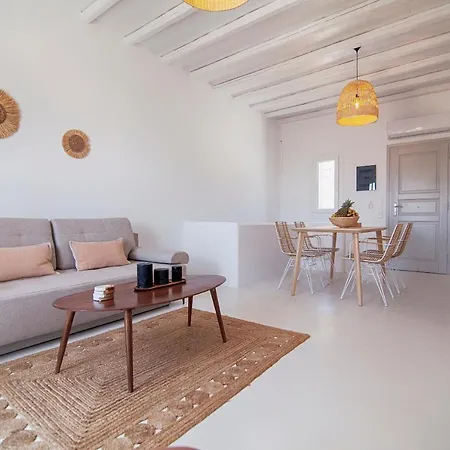 Piccolo With Private Pool And Sea View