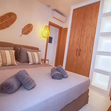 Piccolo With Private Pool And Sea View فيلة