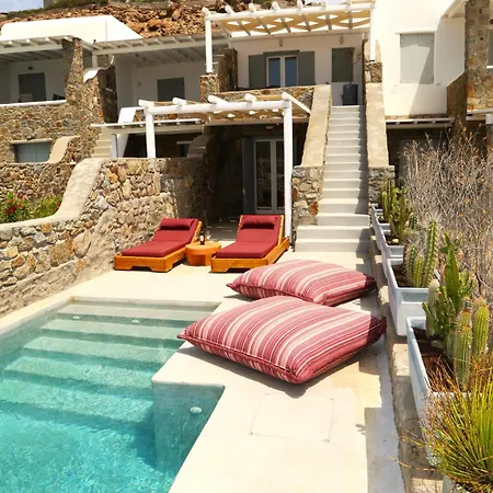 Piccolo With Private Pool And Sea View * كالافاتيس