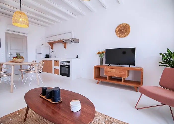 Piccolo With Private Pool And Sea View