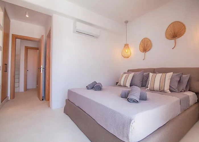 Piccolo With Private Pool And Sea View Villa Kalafatis