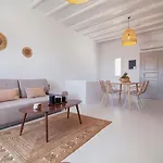 Piccolo With Private Pool And Sea View