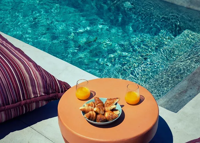 Piccolo With Private Pool And Sea View Вилла